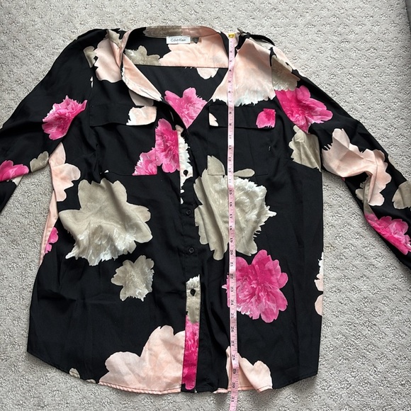 Women’s Calvin Klein Floral Button Down Blouse Color: Black/Cream/Pink S… - Picture 6 of 10